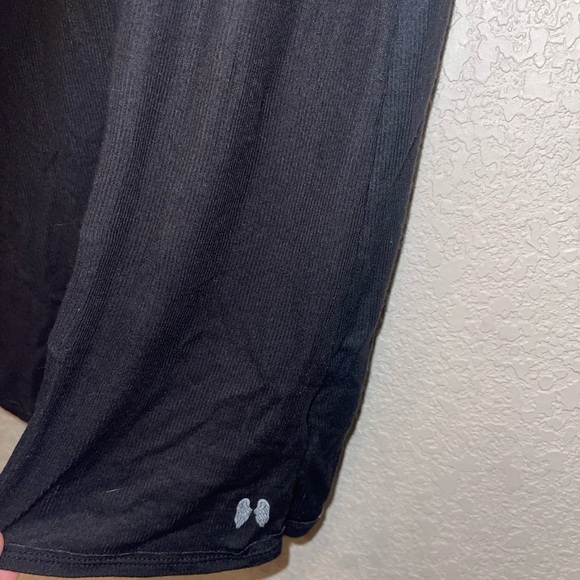 Victoria's SECRET Ribbed Modal Henley Loose Fitting Tank Size XS - Picture 2 of 5